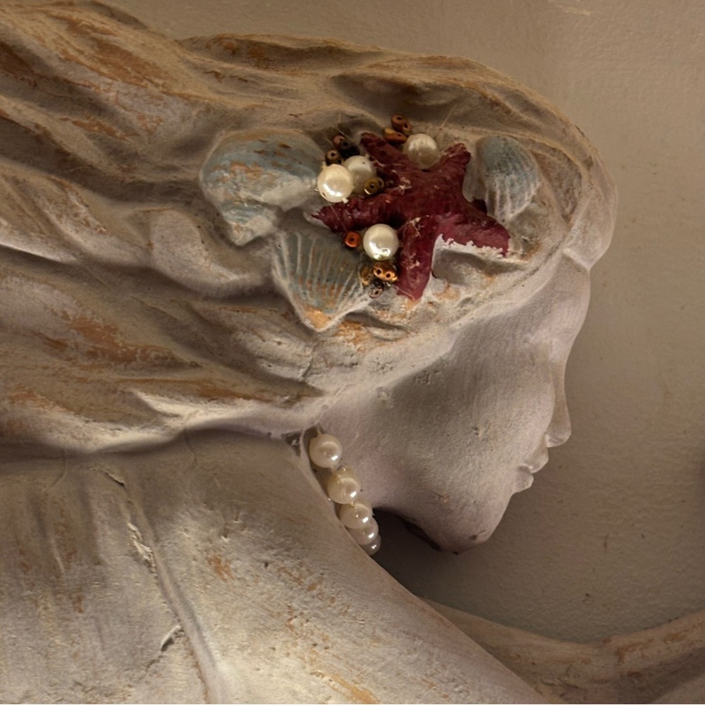 Huge MERMAID SCULPTURE 25x10 with pearls starfish jewelry - Picture 6 of 16